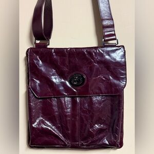 Vintage 90’s Danier Italian Leather Messenger  Crossbody Purse